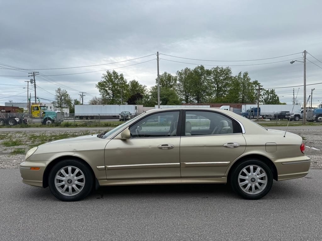 Hyundai Sonata GLS 2004