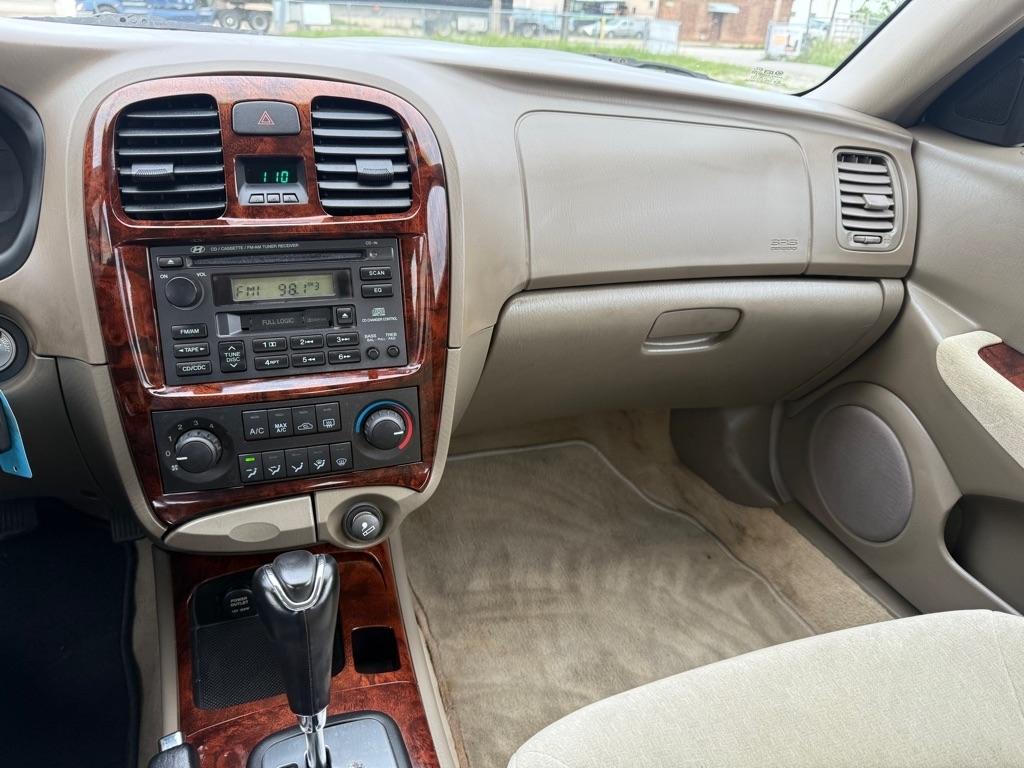 Hyundai Sonata GLS 2004