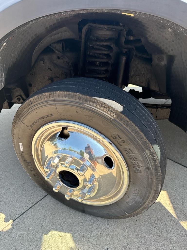 Ford F-450 SD Regular Cab 4WD DRW 2008