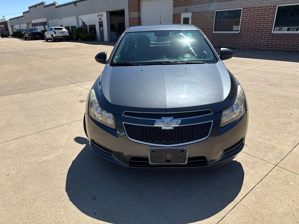 Chevrolet Cruze LS Auto 2013