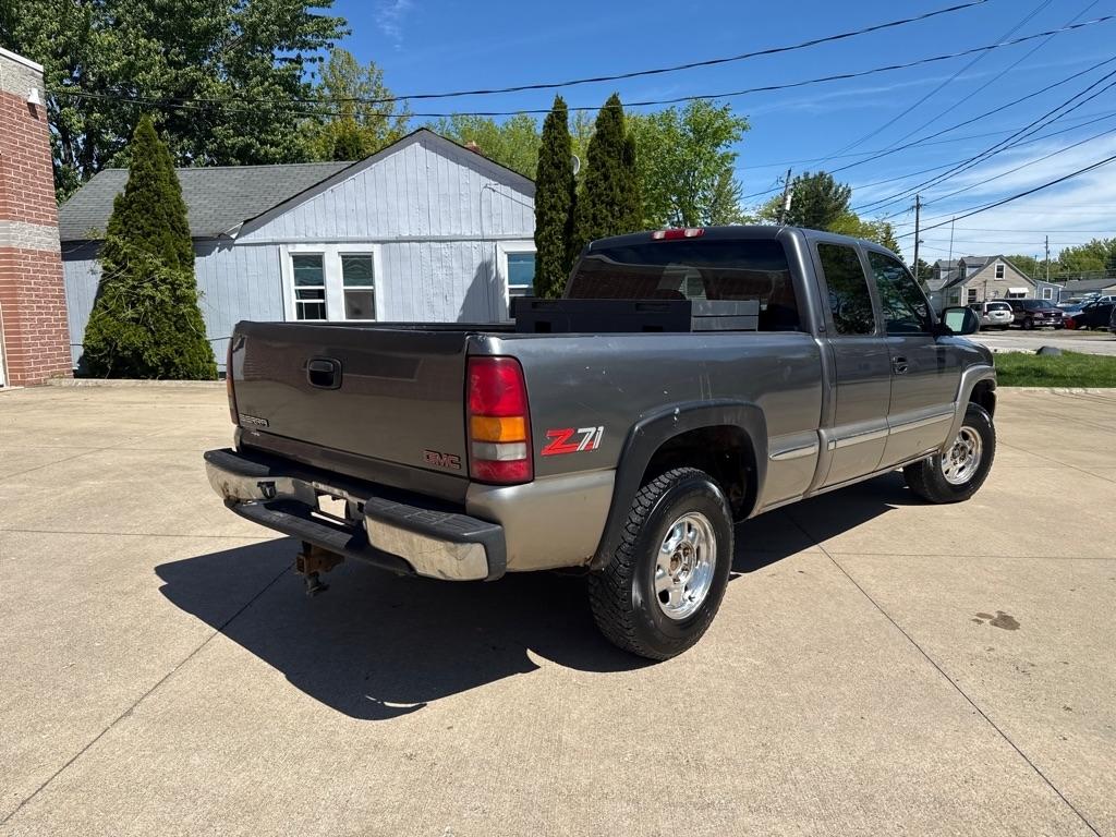 GMC Sierra 1500 SLE Ext. Cab 4-Door Long Bed 4WD 2000