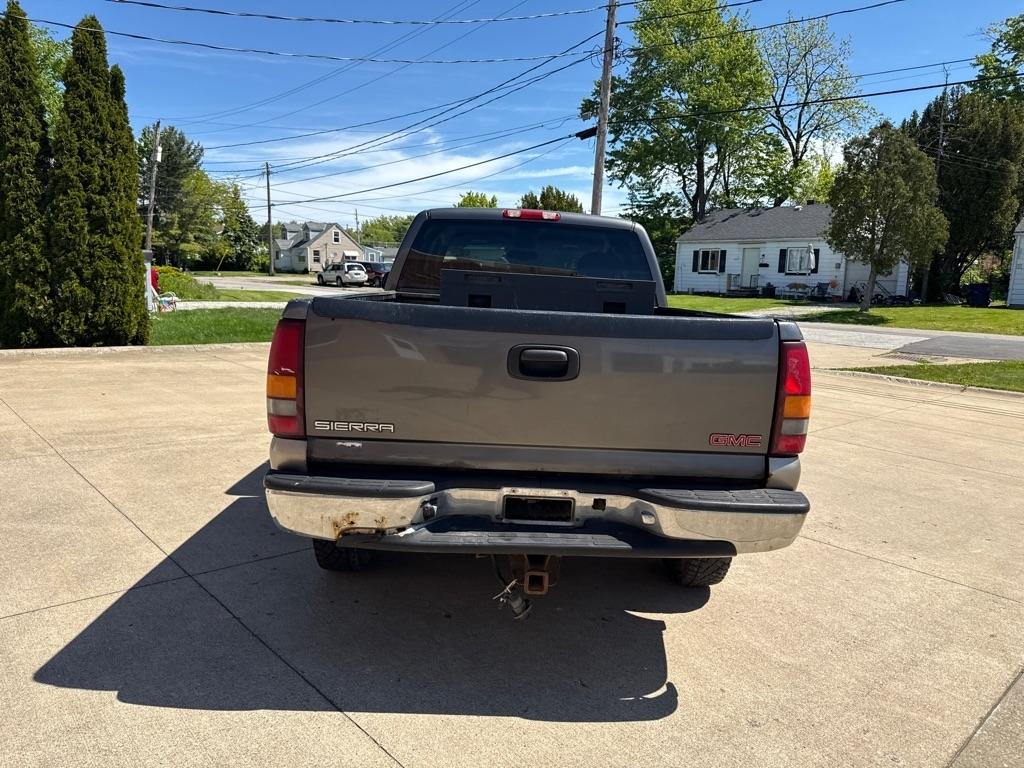 GMC Sierra 1500 SLE Ext. Cab 4-Door Long Bed 4WD 2000