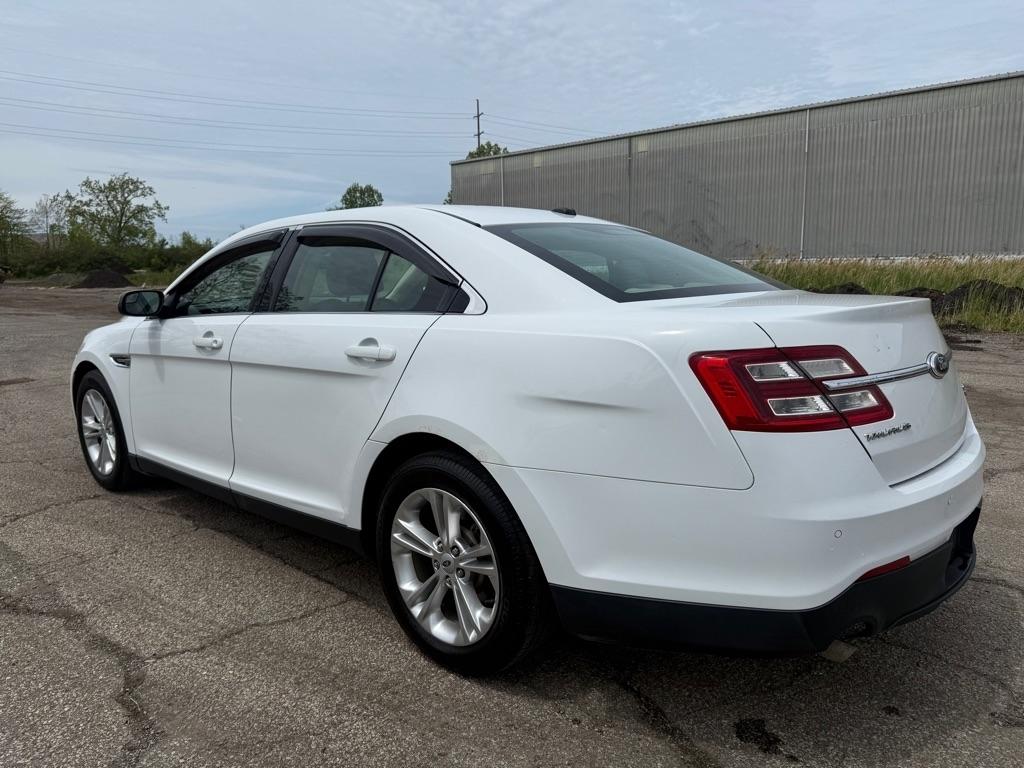 Ford Taurus SEL AWD 2013