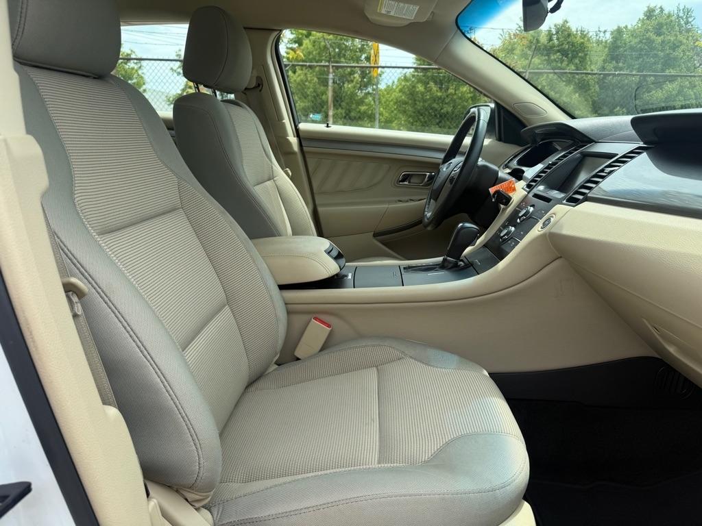 Ford Taurus SEL AWD 2013