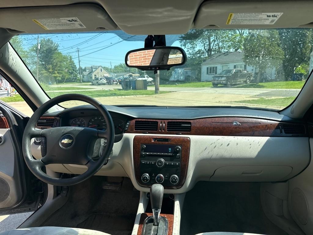 Chevrolet Impala LS 2011