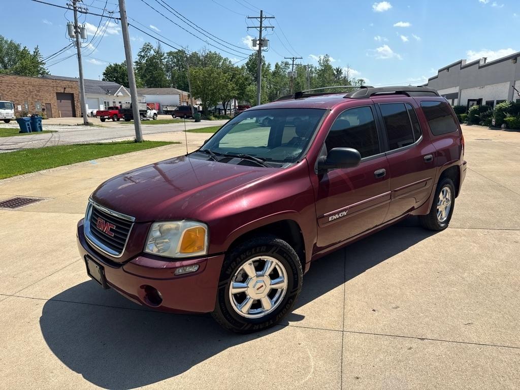 2004 GMC Envoy's photo