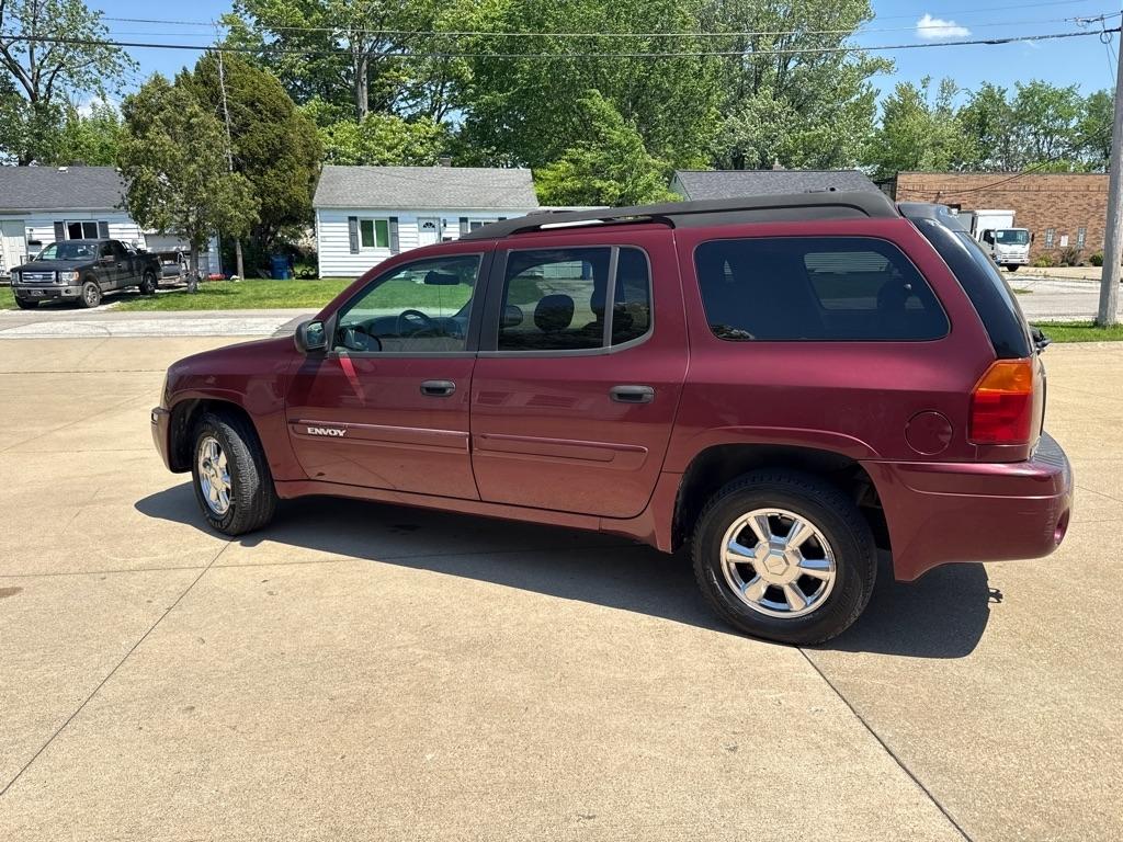 GMC Envoy XL SLE 4WD 2004