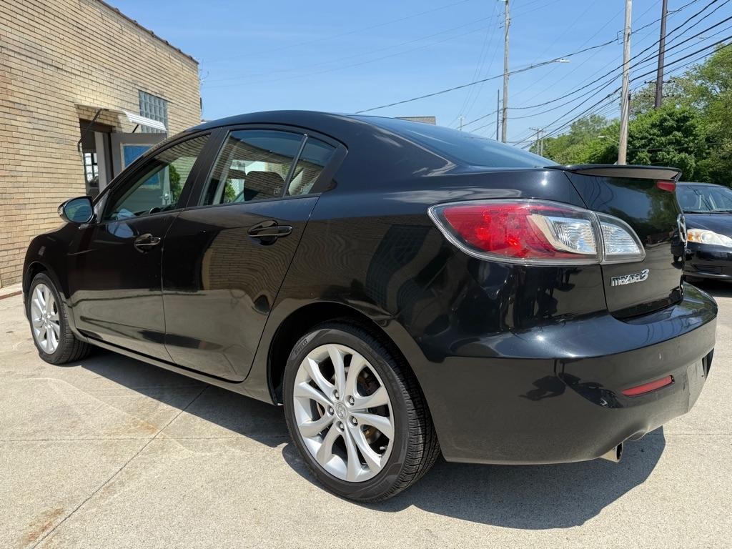 Mazda MAZDA3 s Sport 4-Door 2010