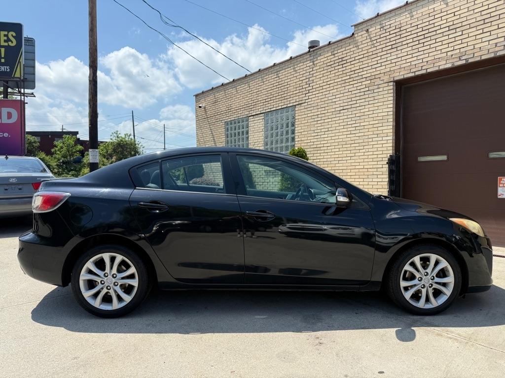Mazda MAZDA3 s Sport 4-Door 2010