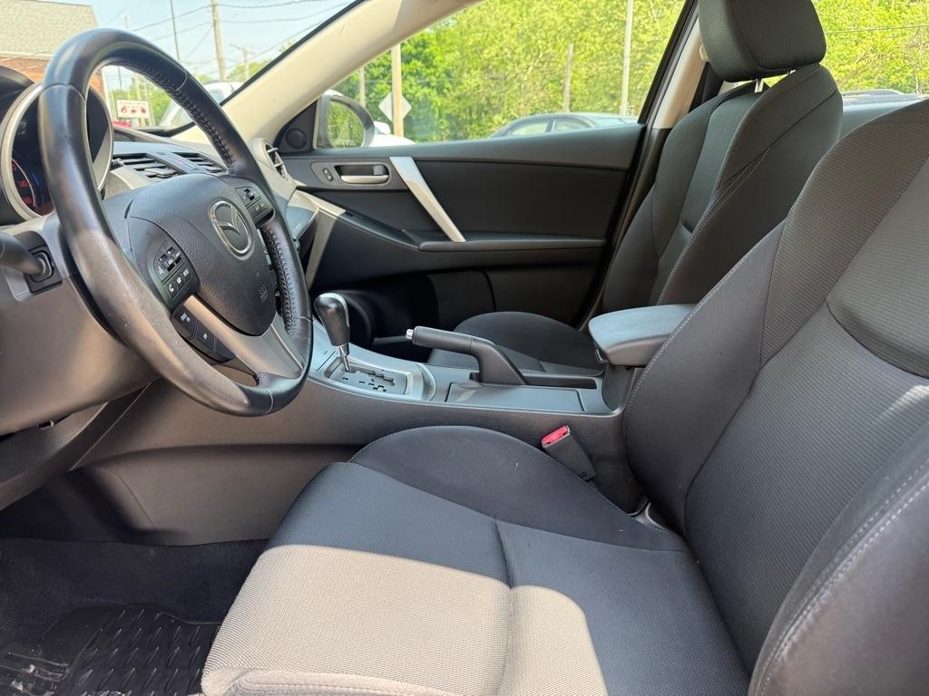 Mazda MAZDA3 s Sport 4-Door 2010