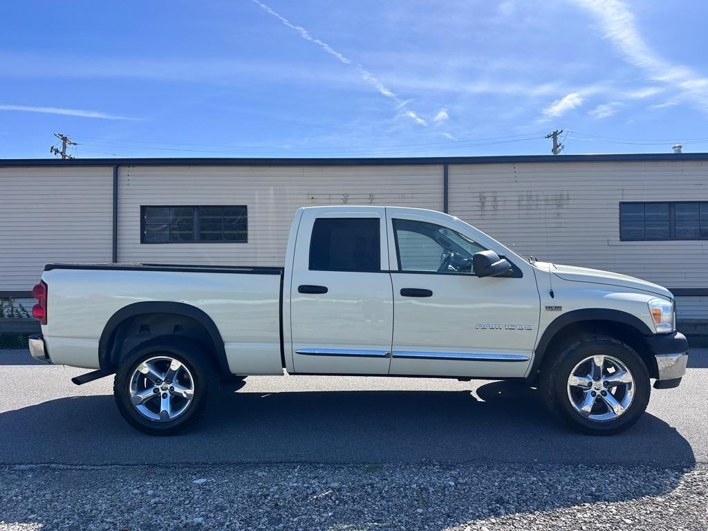 Dodge Ram 1500 ST Quad Cab 4WD 2007