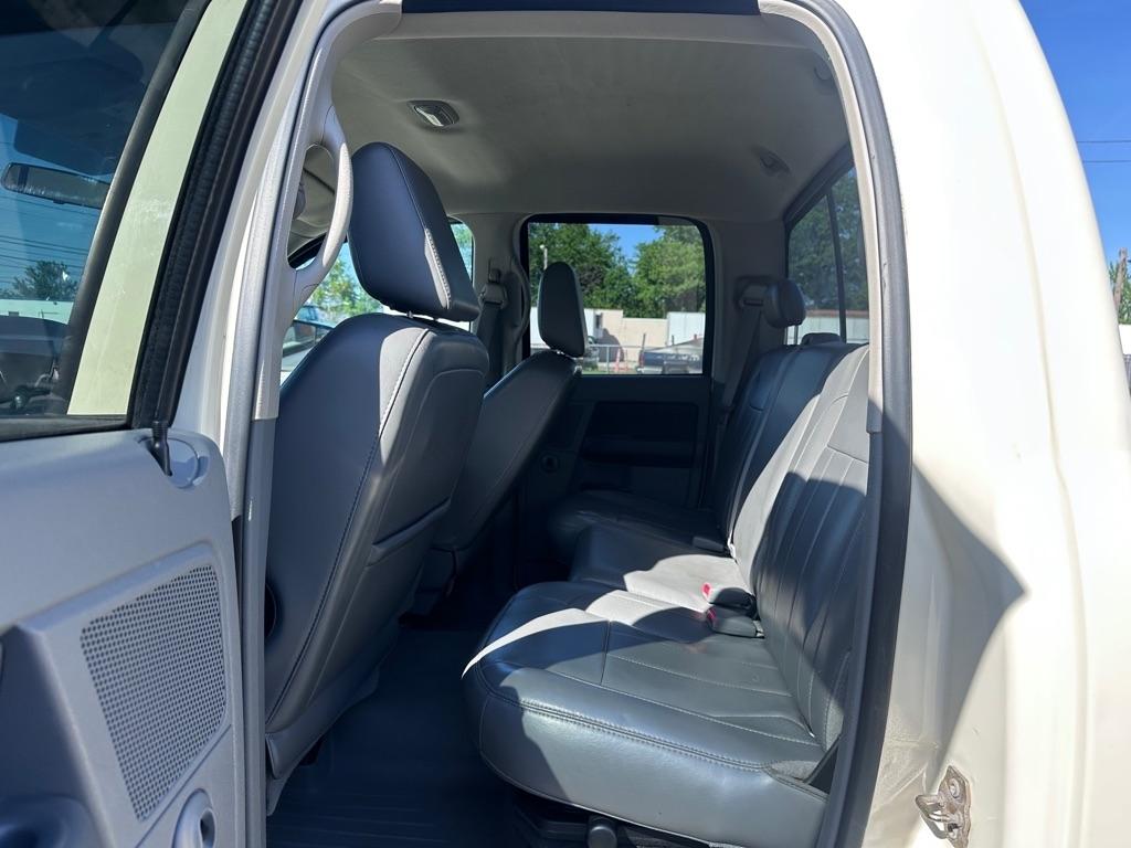Dodge Ram 1500 ST Quad Cab 4WD 2007