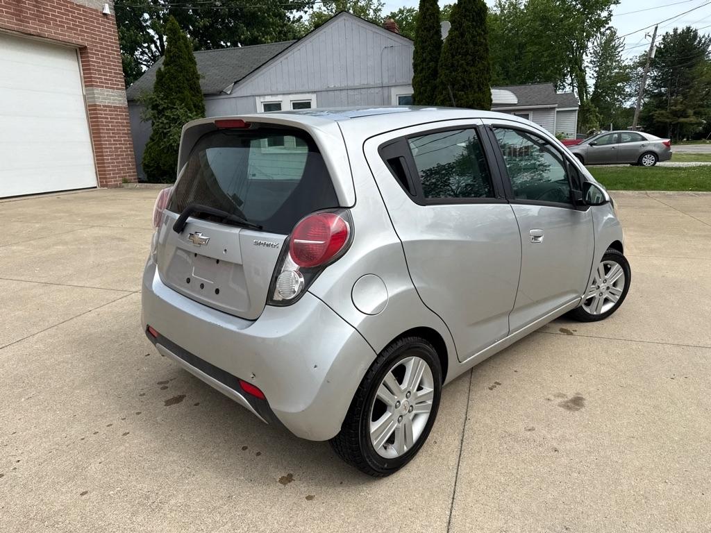 Chevrolet Spark LS CVT 2015