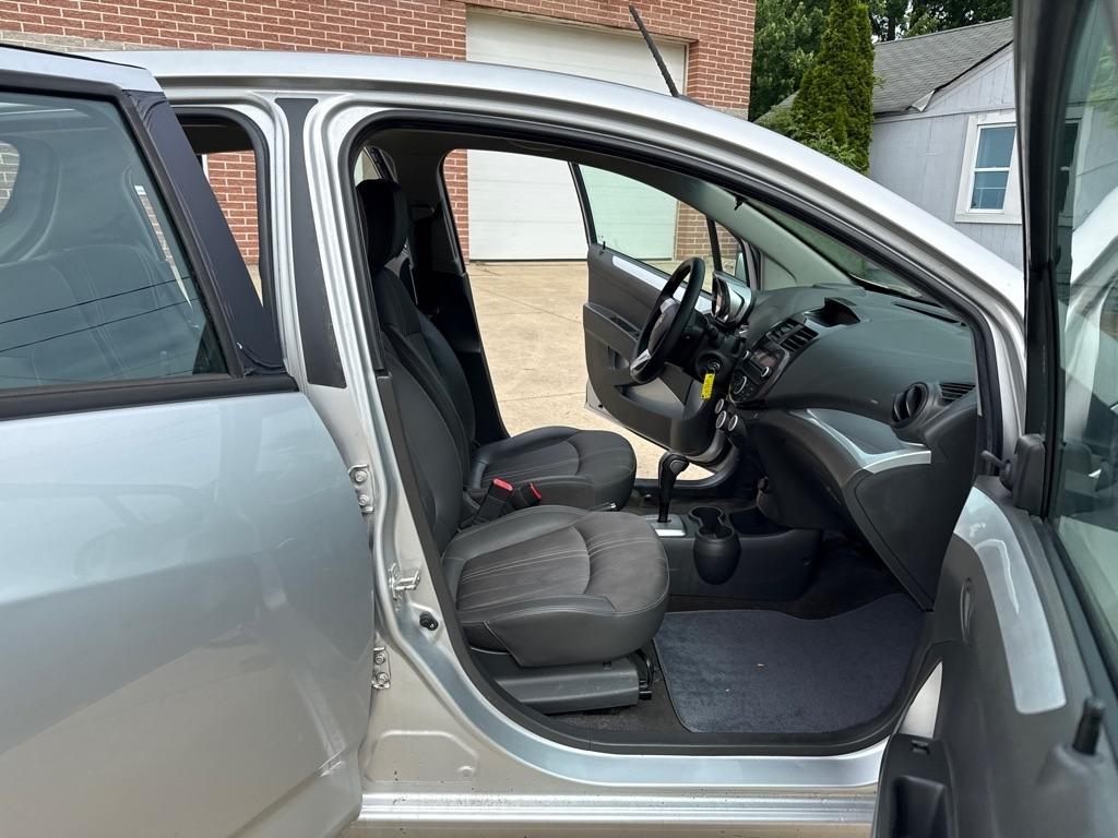 Chevrolet Spark LS CVT 2015