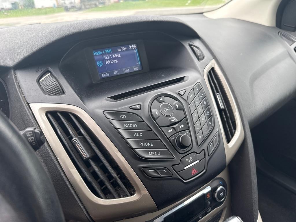 Ford Focus SEL 2012