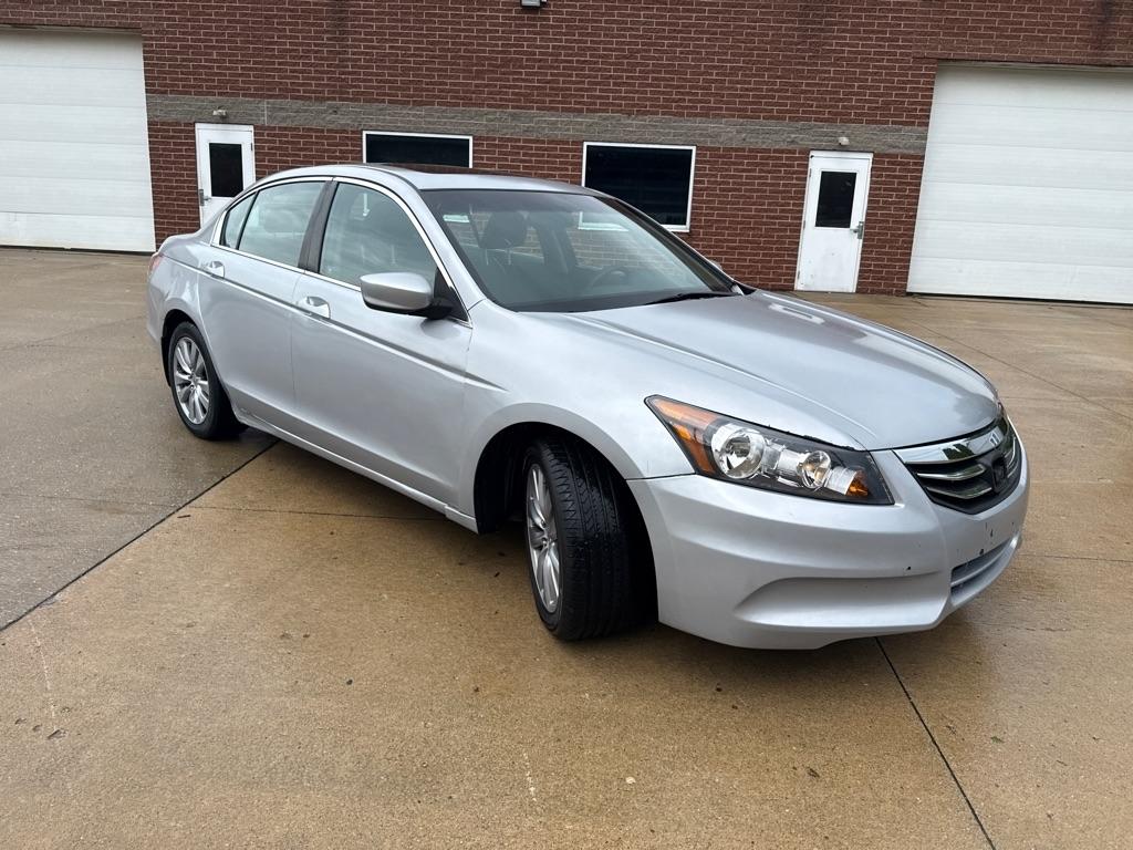 Honda Accord EX Sedan AT 2011