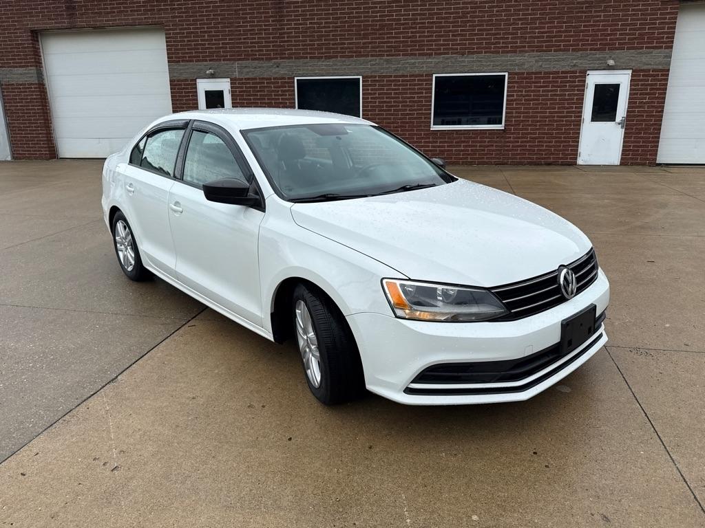 Volkswagen Jetta TDI S 6A 2015