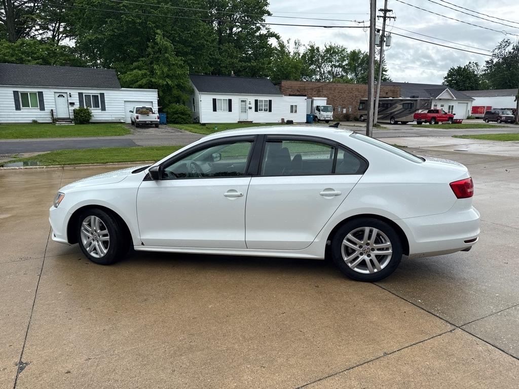 Volkswagen Jetta TDI S 6A 2015