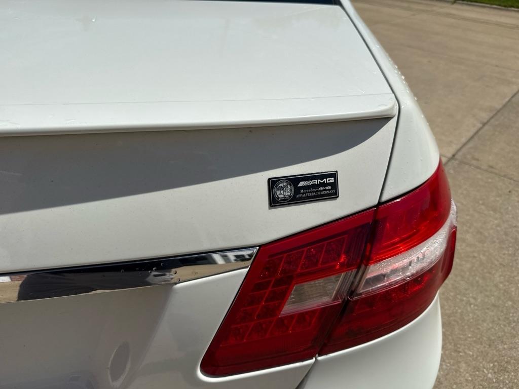 Mercedes-Benz E-Class E350 Sedan 4MATIC 2011