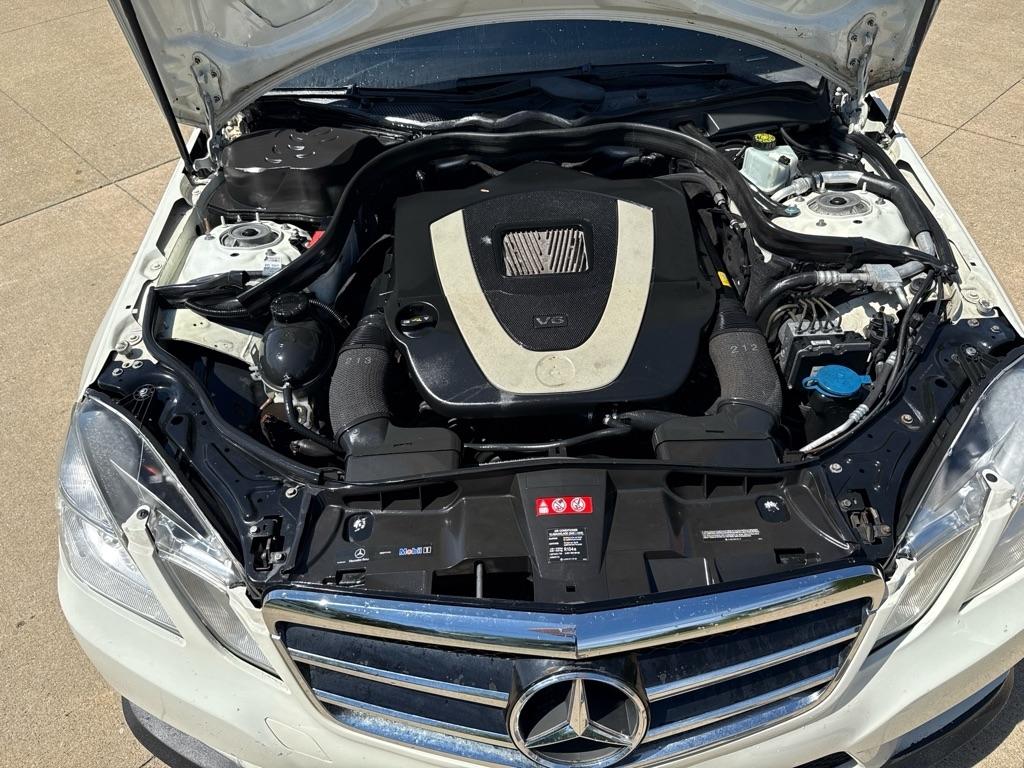 Mercedes-Benz E-Class E350 Sedan 4MATIC 2011