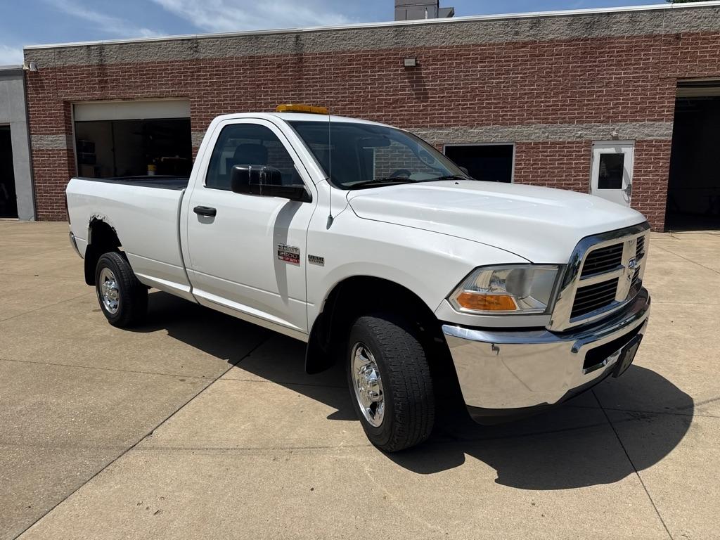 RAM 2500 ST 4WD 2012