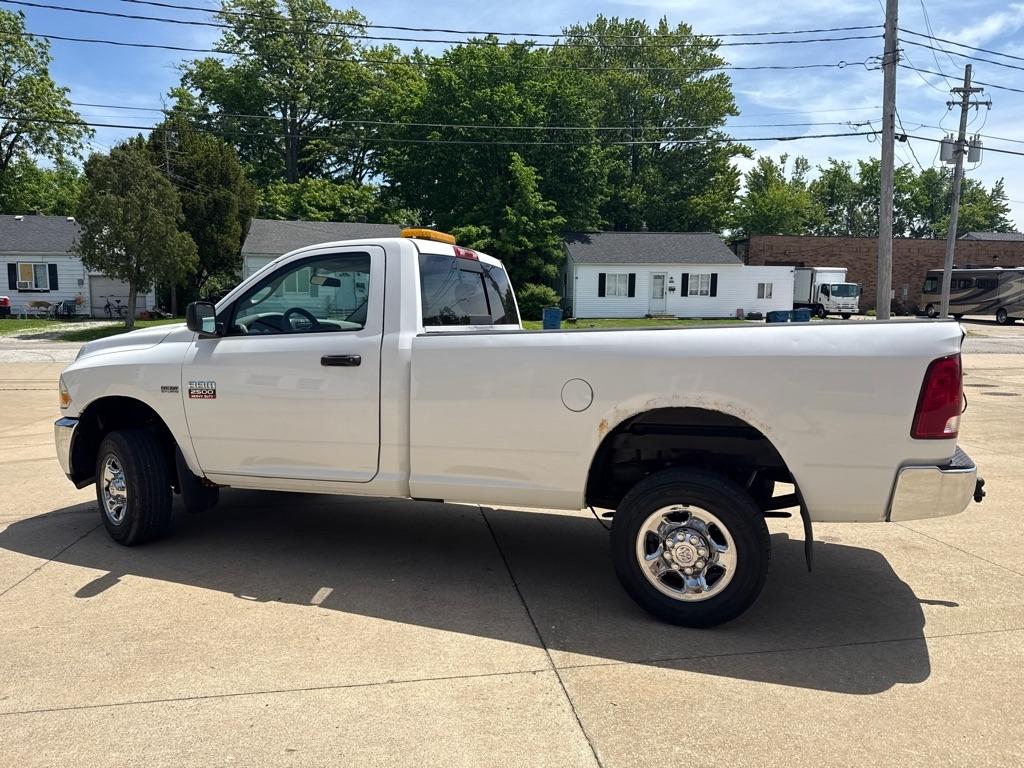 RAM 2500 ST 4WD 2012