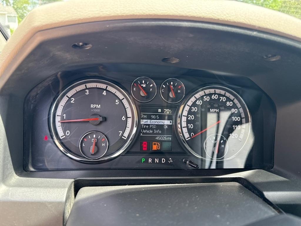 RAM 2500 ST 4WD 2012
