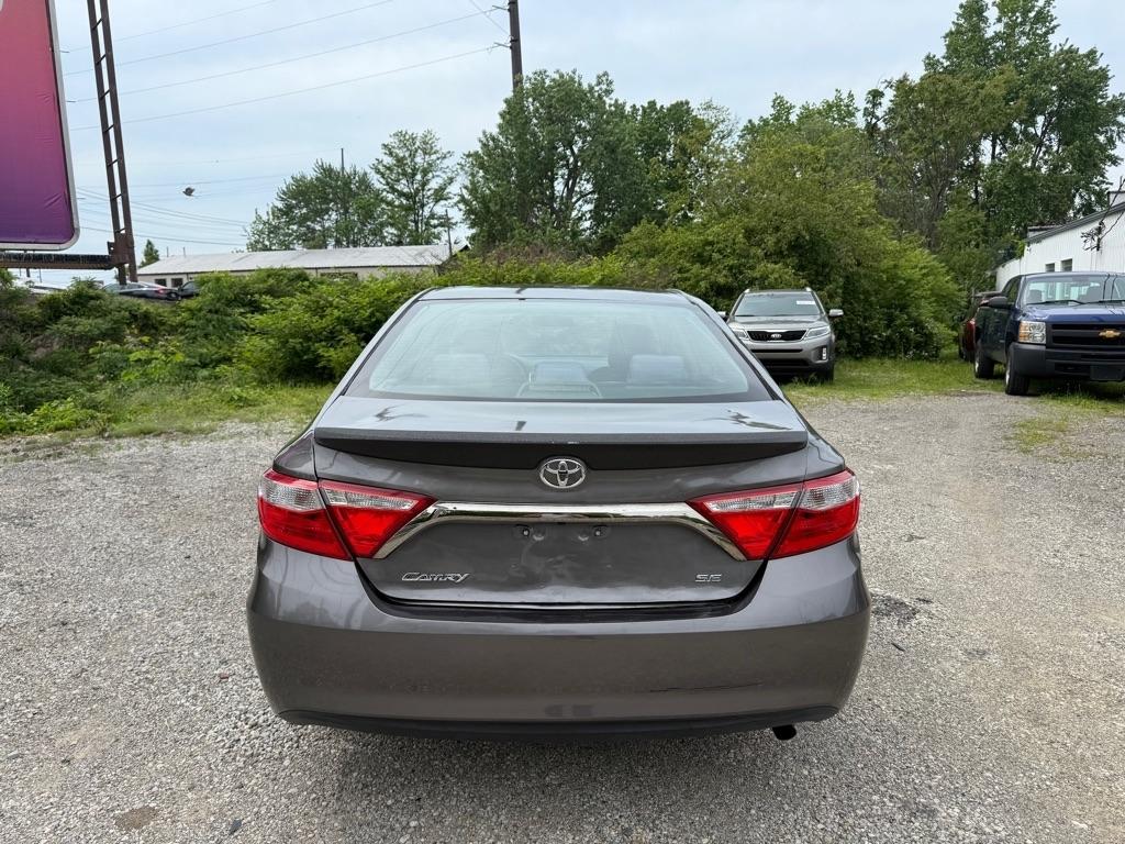 Toyota Camry LE 2016