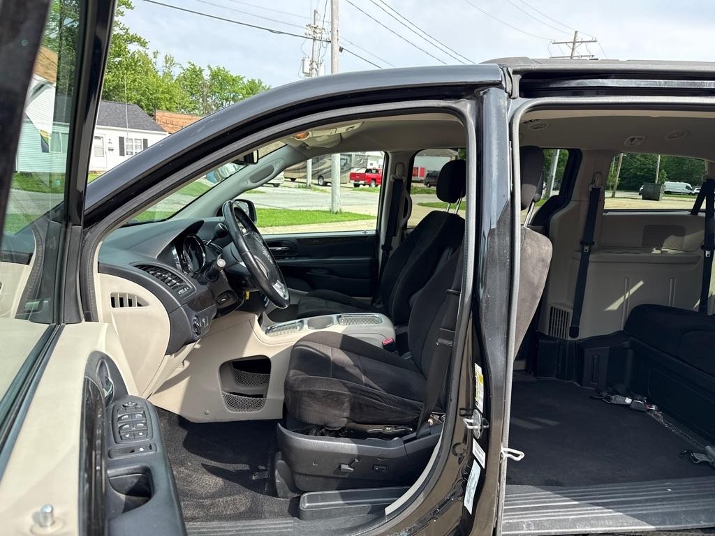 Dodge Grand Caravan SXT 2013