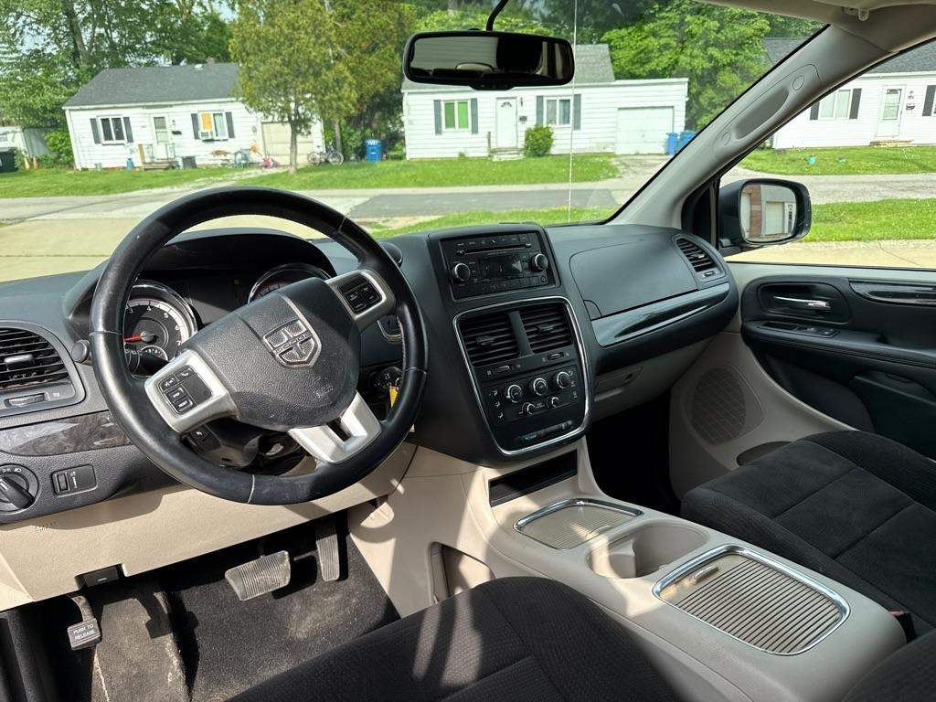 Dodge Grand Caravan SXT 2013