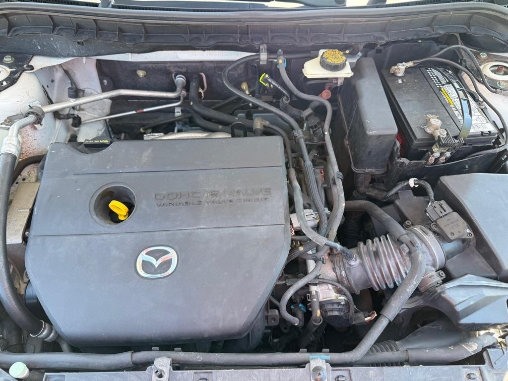 Mazda MAZDA3 s Sport 4-Door 2011