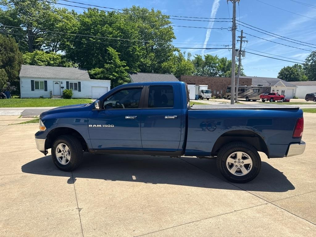 RAM 1500 SLT Quad Cab 4WD 2011
