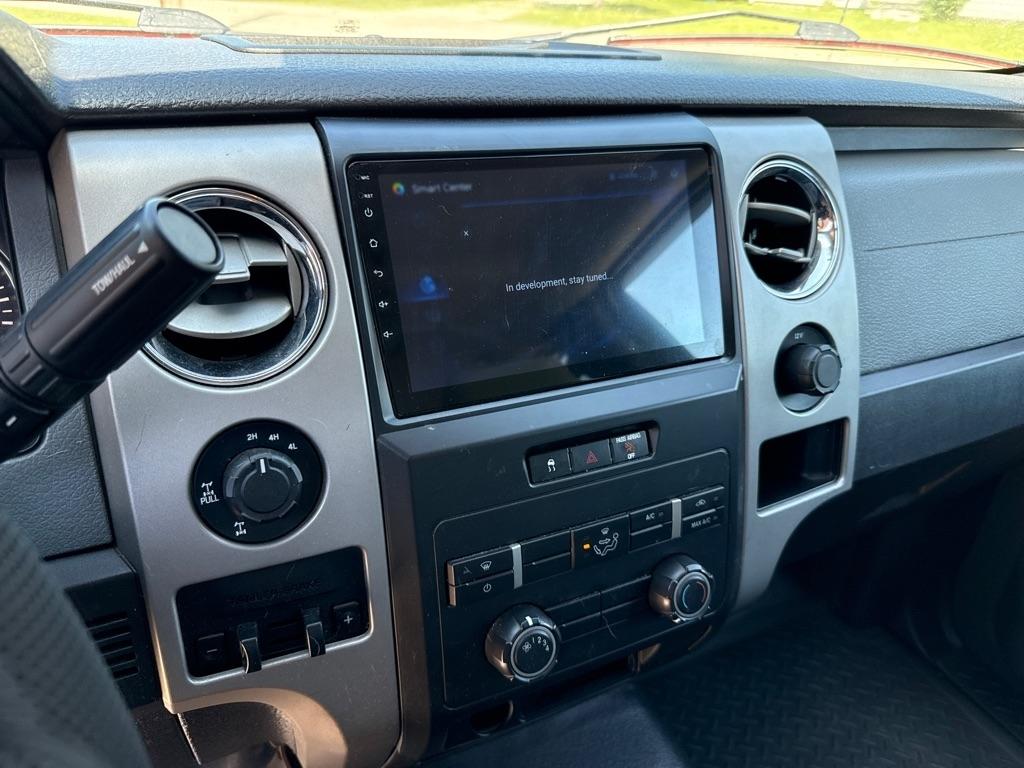 Ford F-150 XL SuperCrew 5.5-ft. Bed 4WD 2012