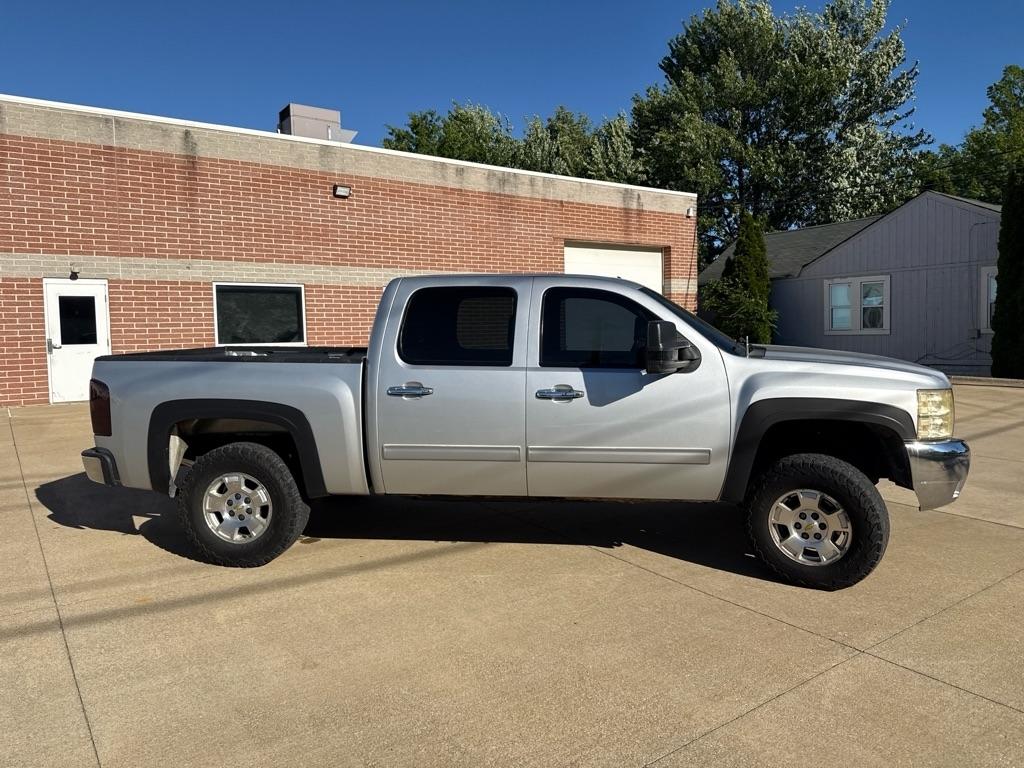 Chevrolet Silverado 1500 LT Crew Cab 4WD 2013