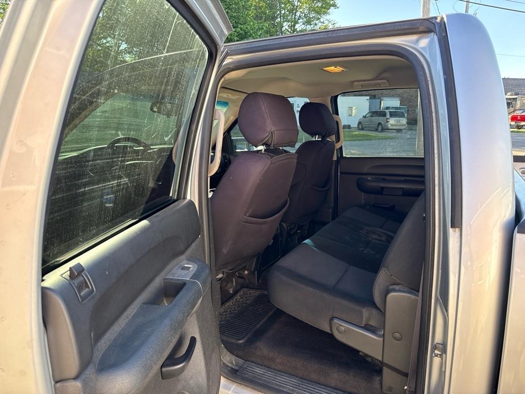 Chevrolet Silverado 1500 LT Crew Cab 4WD 2013