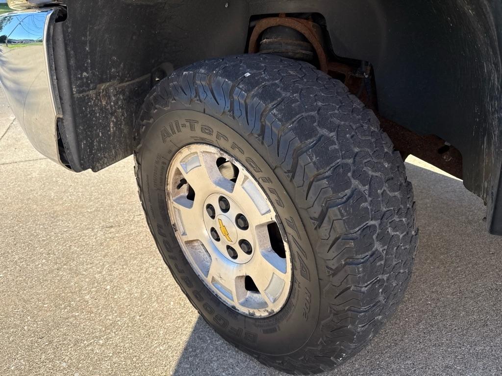 Chevrolet Silverado 1500 LT Crew Cab 4WD 2013
