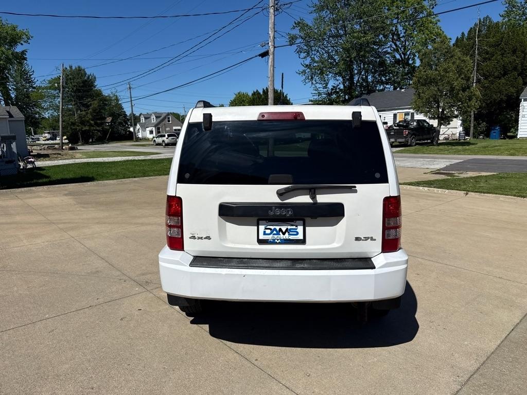Jeep Liberty Sport 4WD 2012