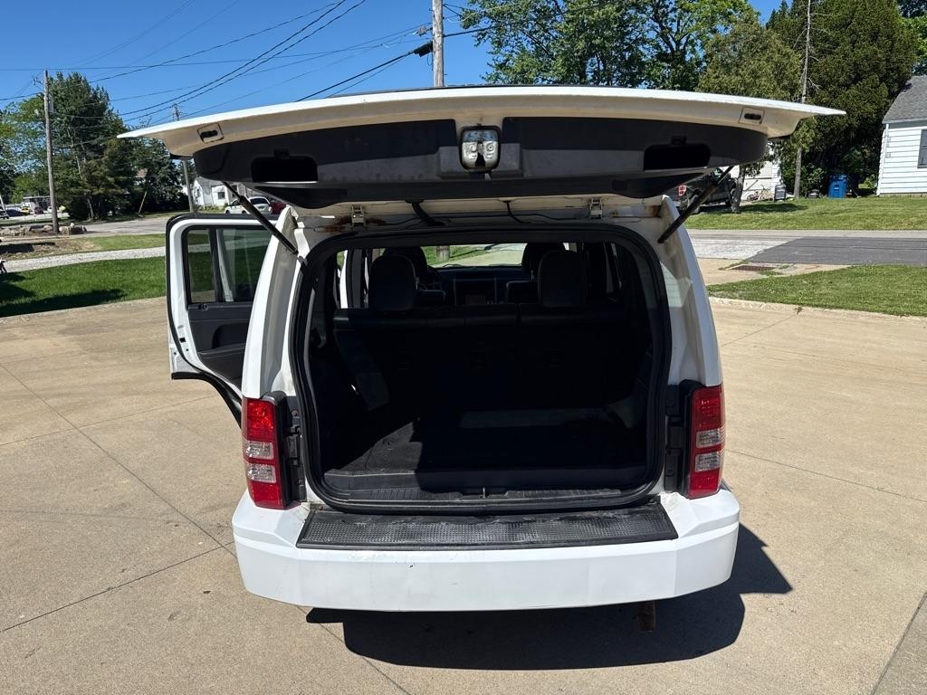 Jeep Liberty Sport 4WD 2012