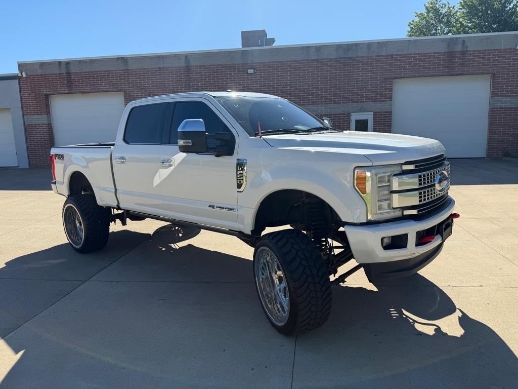 Ford F-250 SD King Ranch Crew Cab 4WD 2017