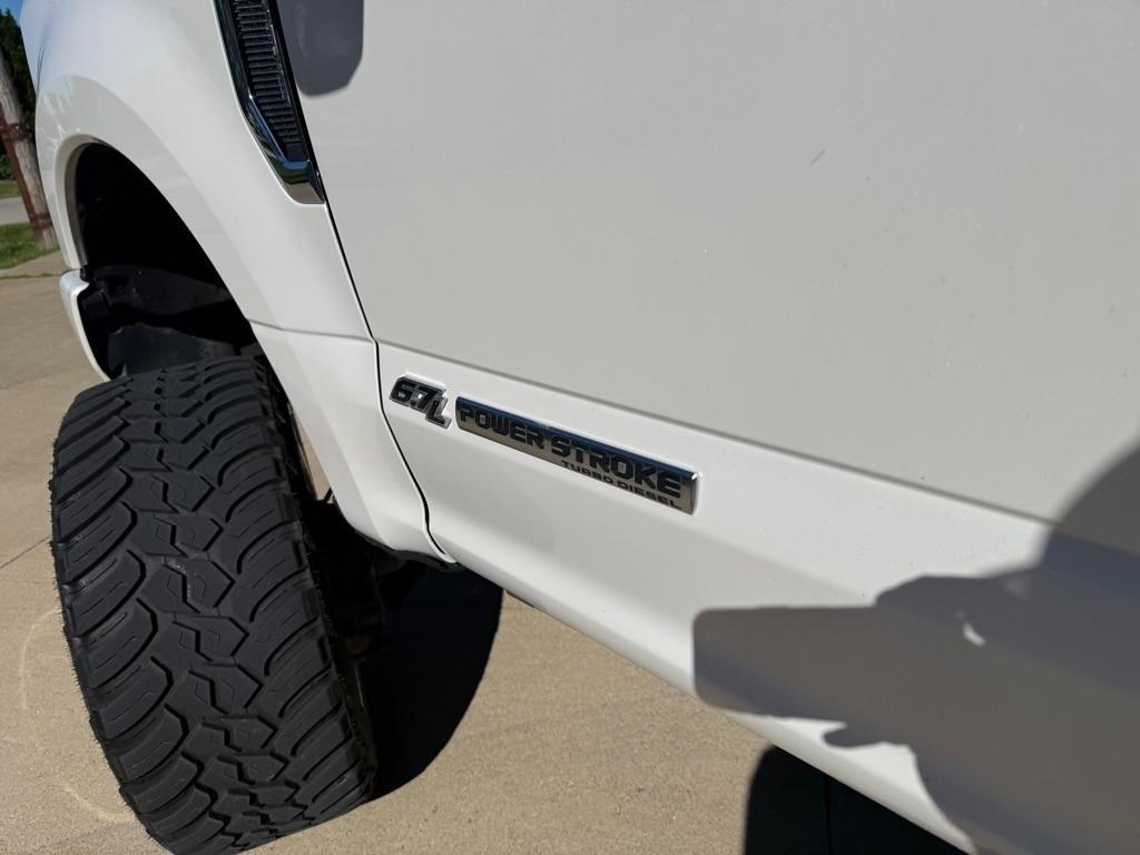 Ford F-250 SD King Ranch Crew Cab 4WD 2017