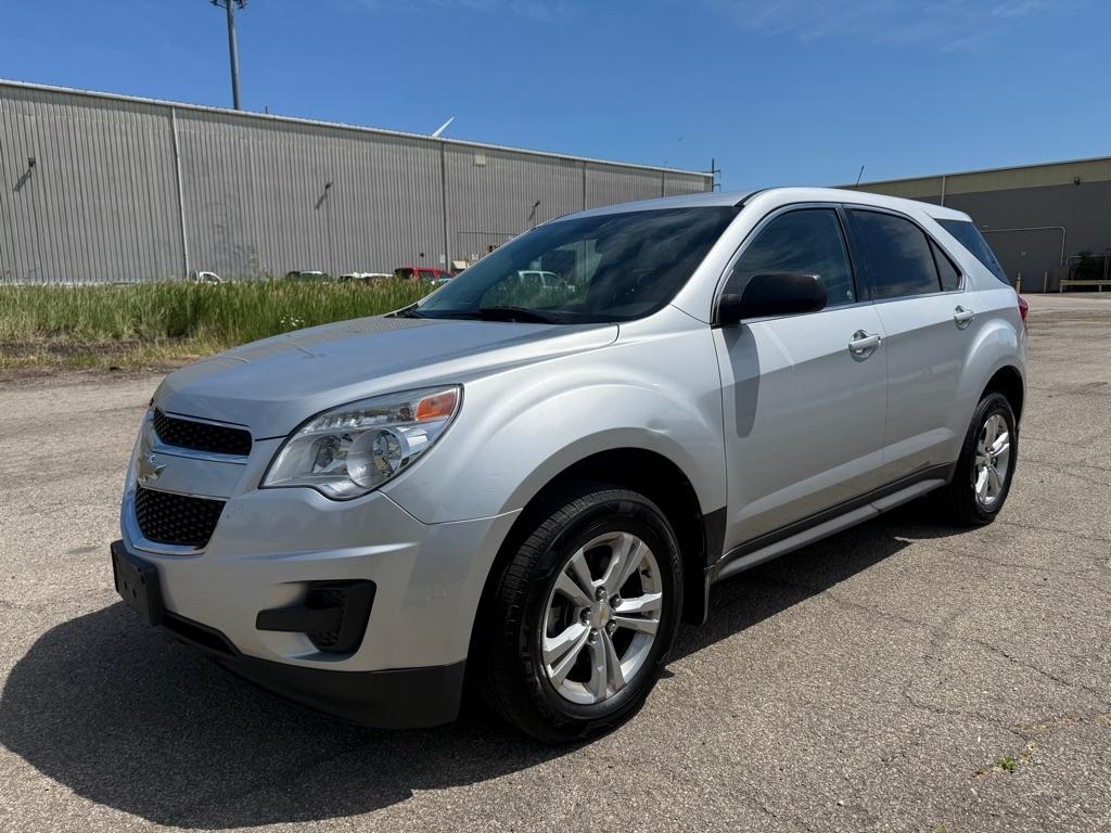 Chevrolet Equinox LS 2WD 2011