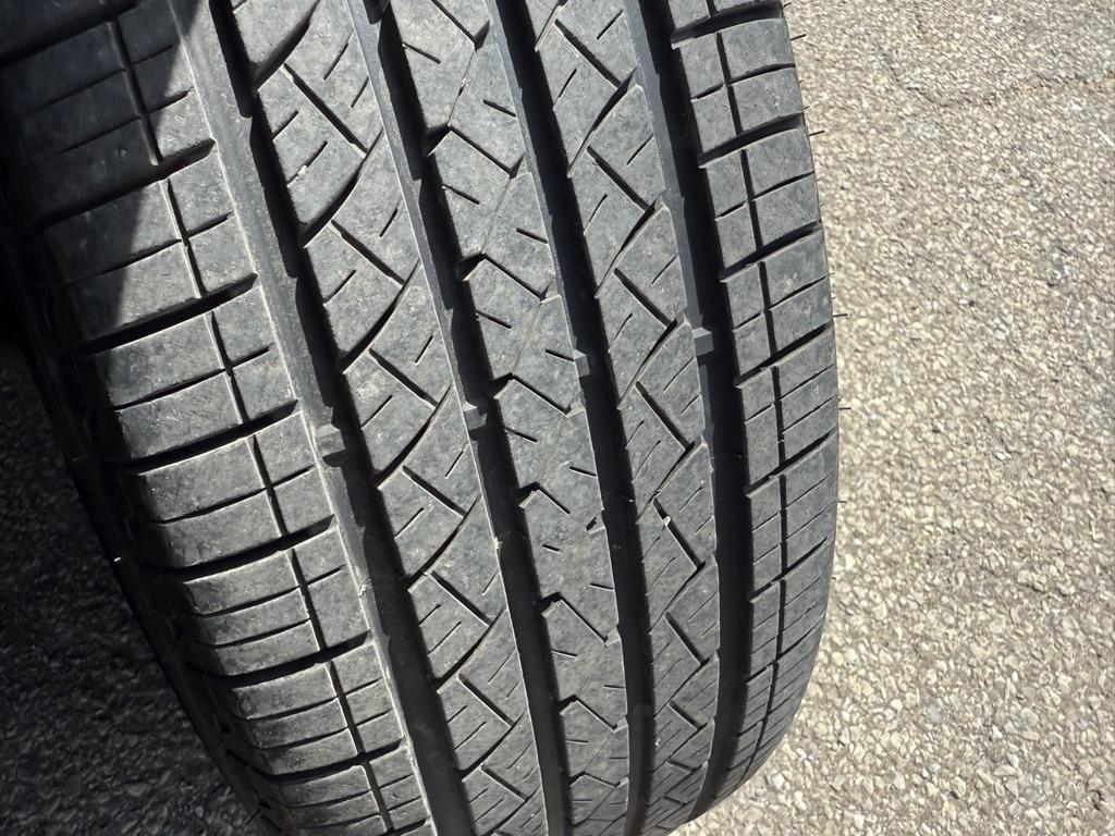 Chevrolet Equinox LS 2WD 2011
