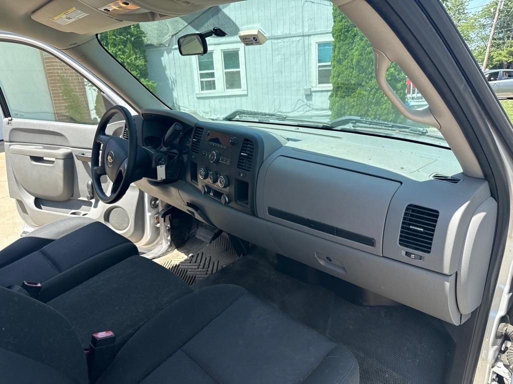 Chevrolet Silverado 1500 Work Truck 2WD 2013