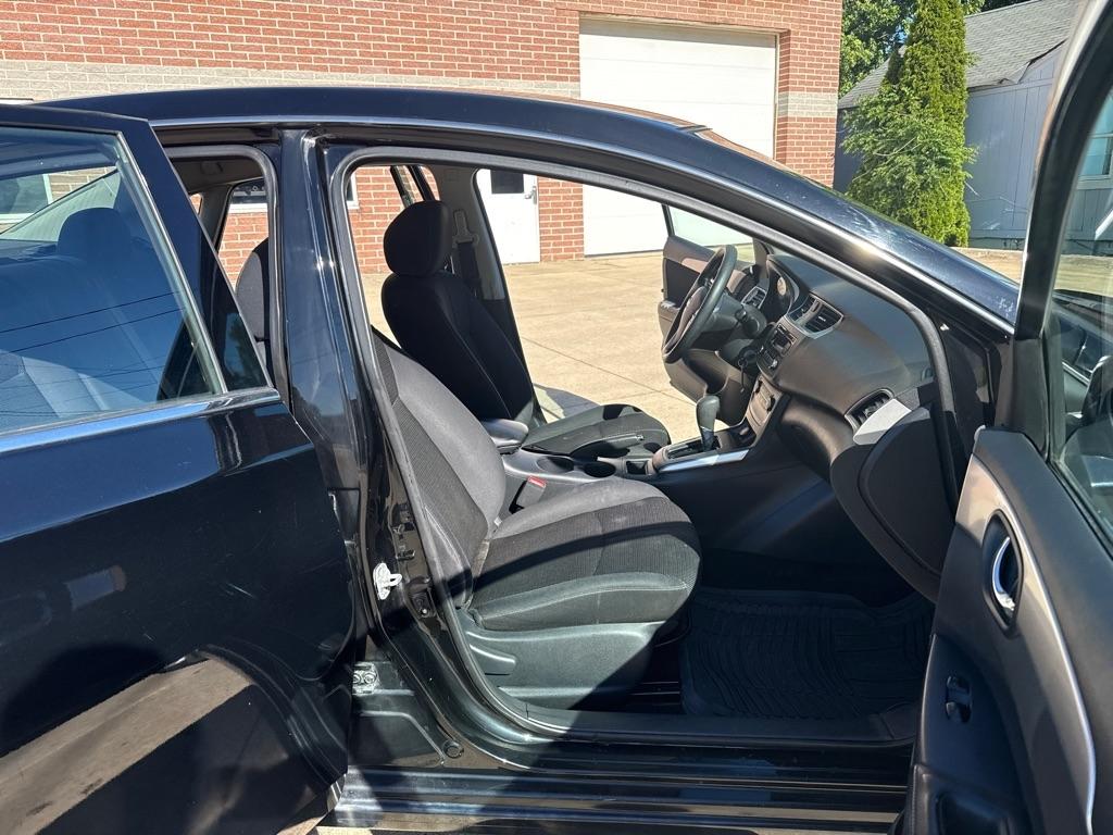 Nissan Sentra SL 2016