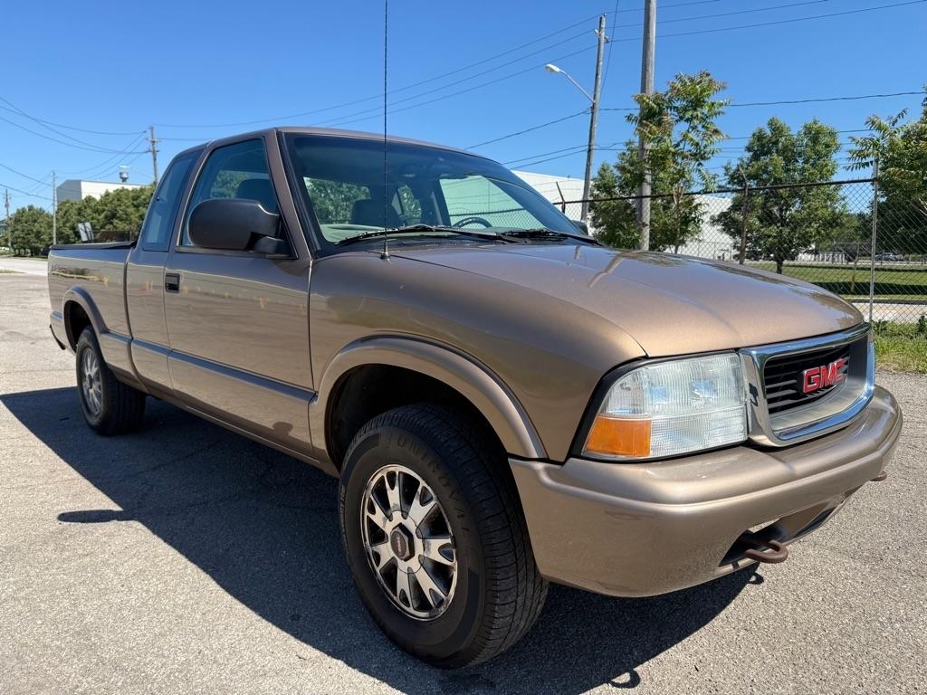 GMC Sonoma SL Ext. Cab 4WD 2003
