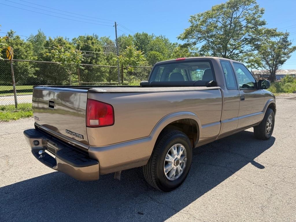 GMC Sonoma SL Ext. Cab 4WD 2003