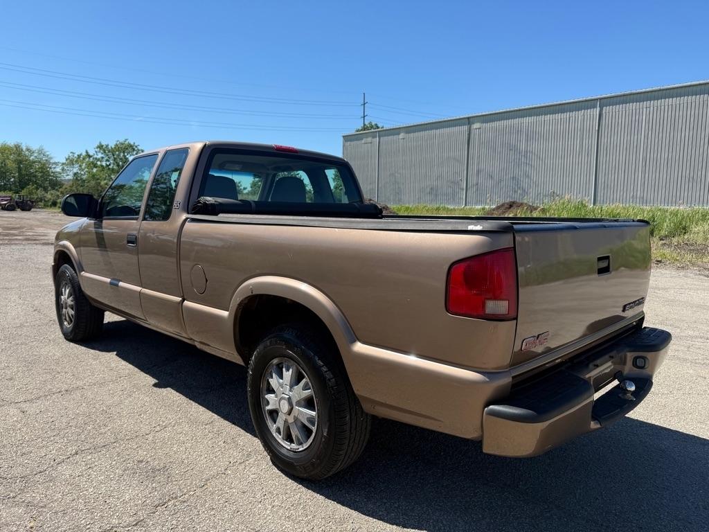 GMC Sonoma SL Ext. Cab 4WD 2003