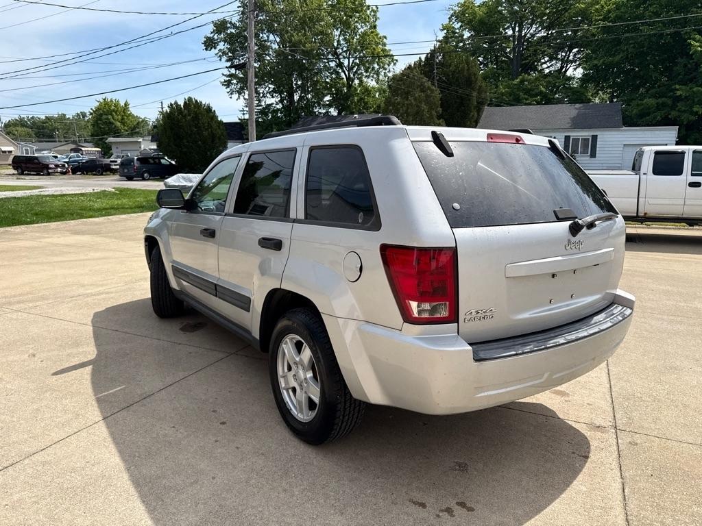 Jeep Grand Cherokee Laredo 4WD 2006