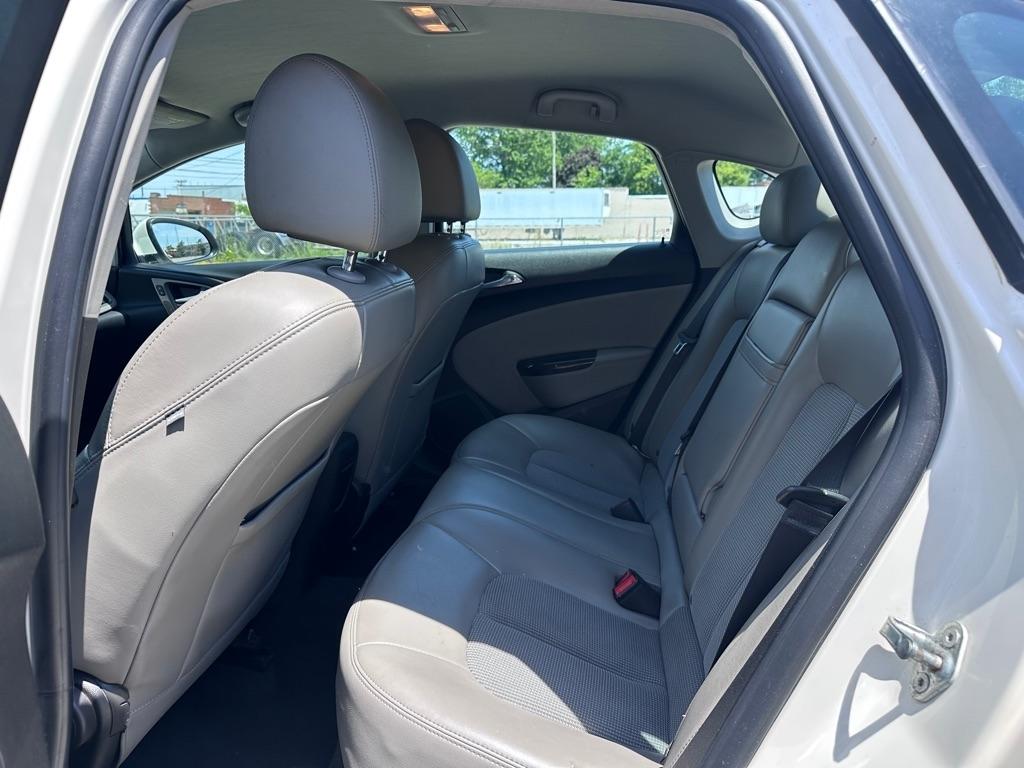 Buick Verano Base 2016