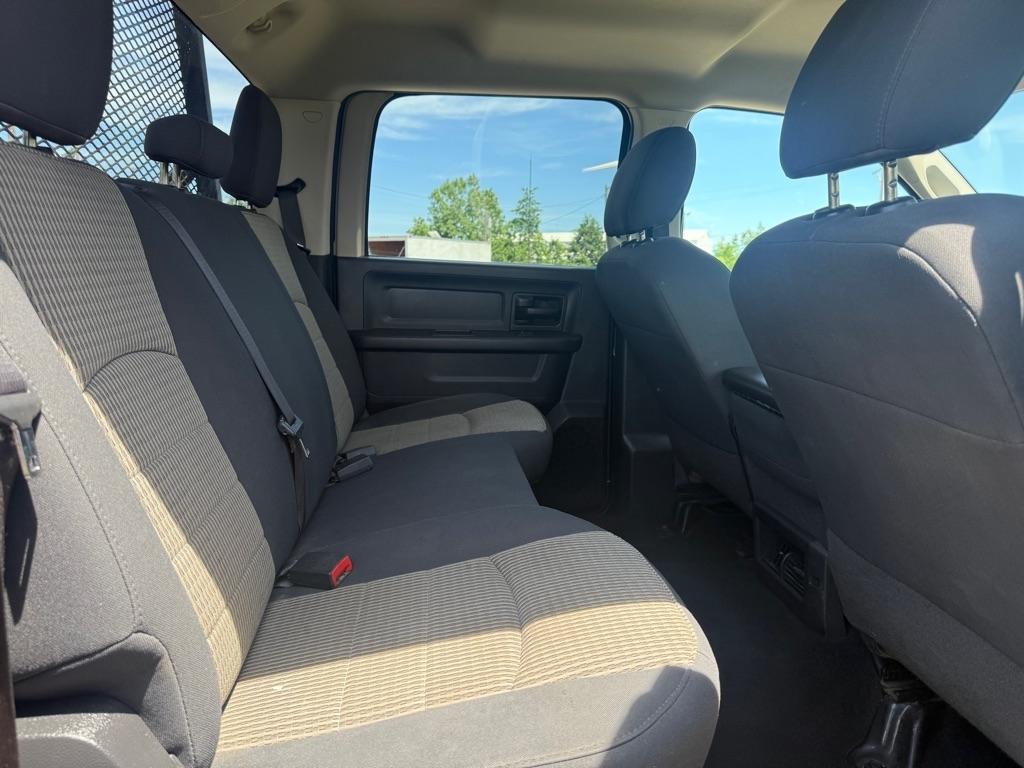 RAM 2500 ST Crew Cab SWB 4WD 2012